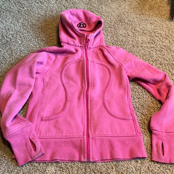 lululemon athletica Tops - Lululemon Sparkle Scuba Hoodie in Paris Pink HTF! Size 8